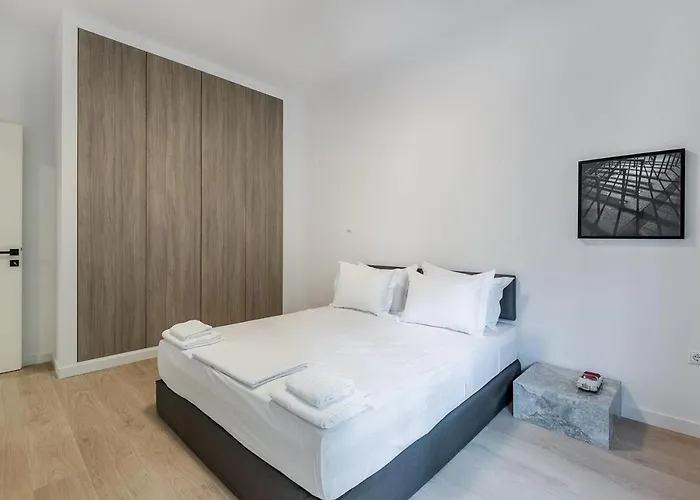 Downtown City Apartment